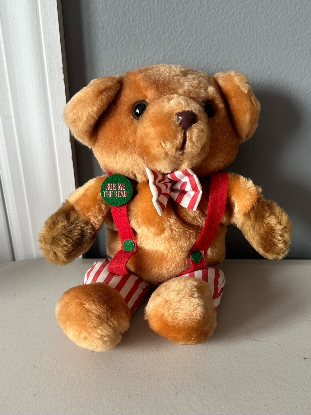 Vintage Hug Me The Bear Hand Puppet Plush Toy Red White Striped Outfit Carvel